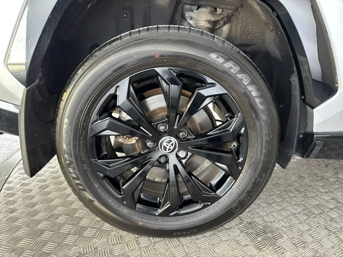 Toyota RAV4 SUV, Petrol Hybrid, 2024, Silver