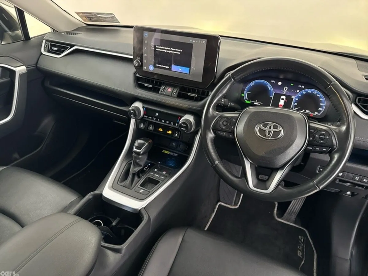 Toyota RAV4 SUV, Petrol Hybrid, 2024, Black
