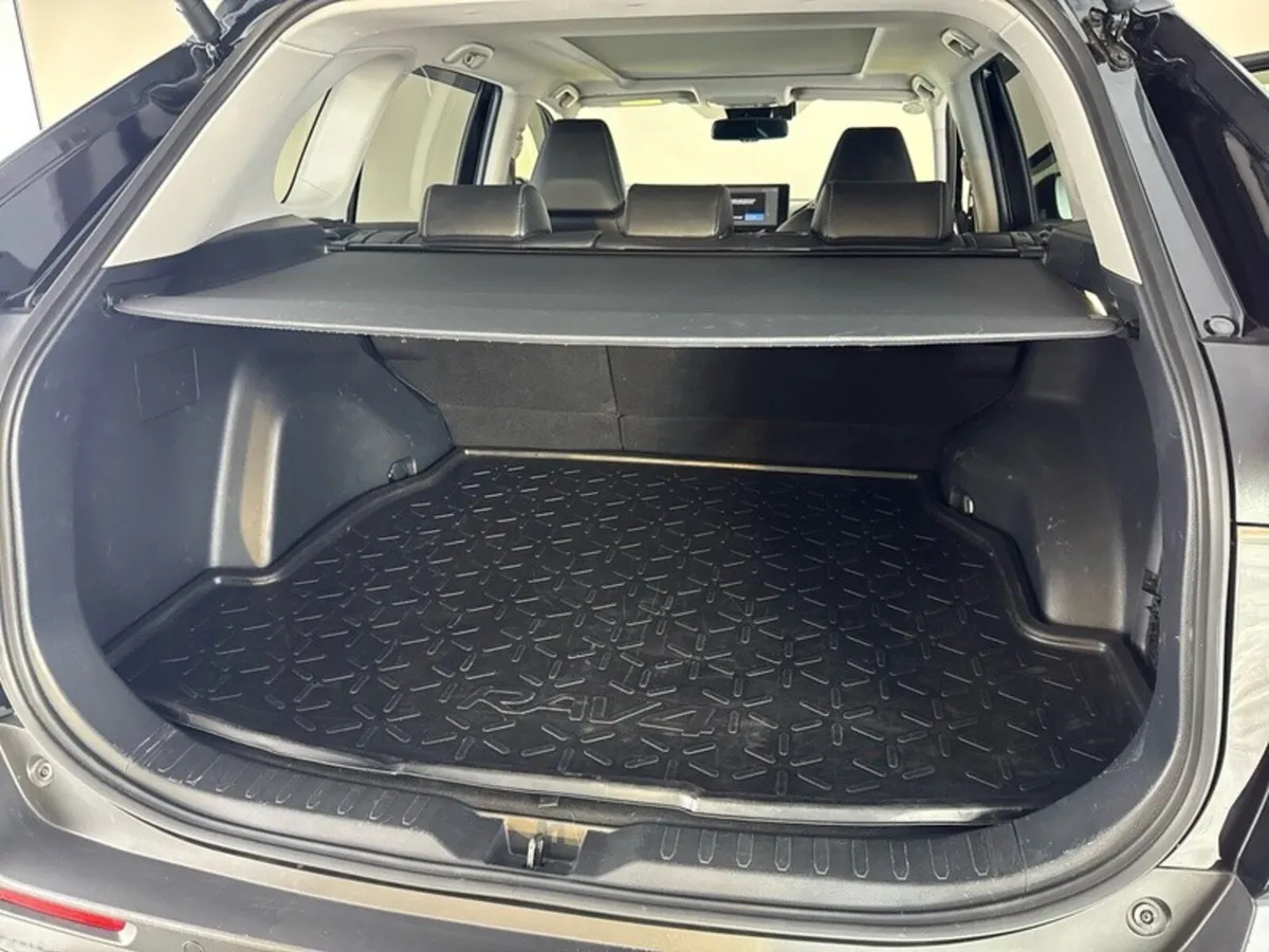 Toyota RAV4 SUV, Petrol Hybrid, 2024, Black