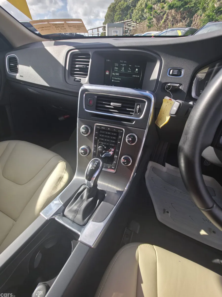 Volvo S60 Saloon, Diesel, 2016, White