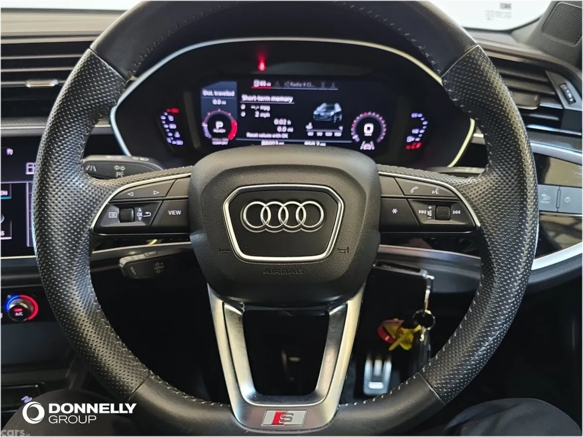 Audi Q3 SUV, Diesel, 2019, Blue