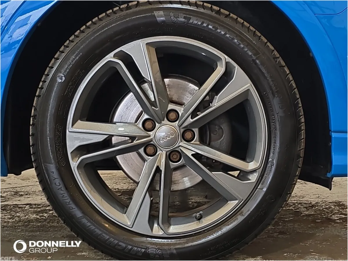 Audi Q3 SUV, Diesel, 2019, Blue