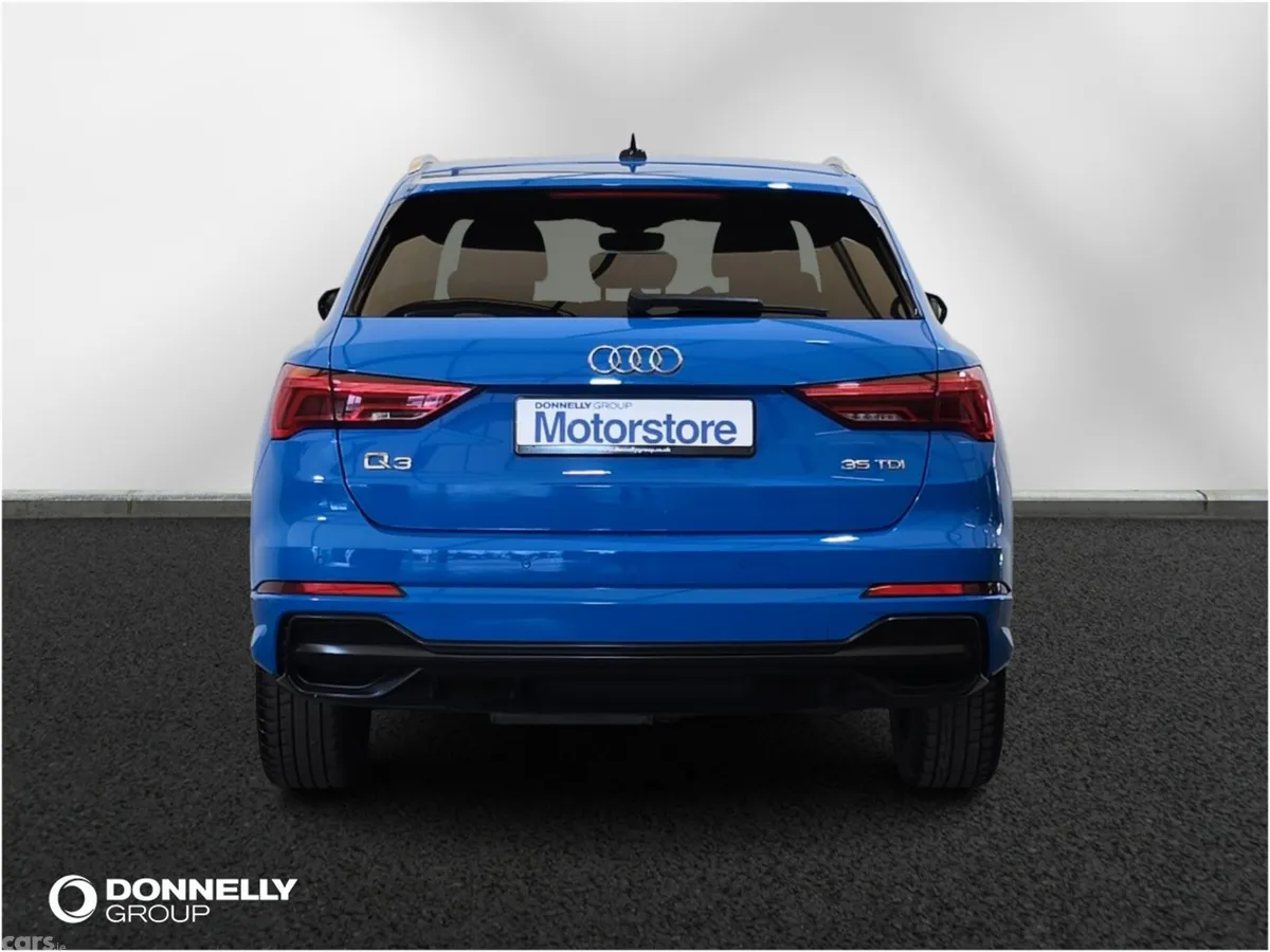 Audi Q3 SUV, Diesel, 2019, Blue