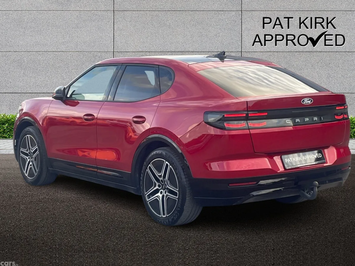 Ford Capri SUV, Electric, 2025, Red