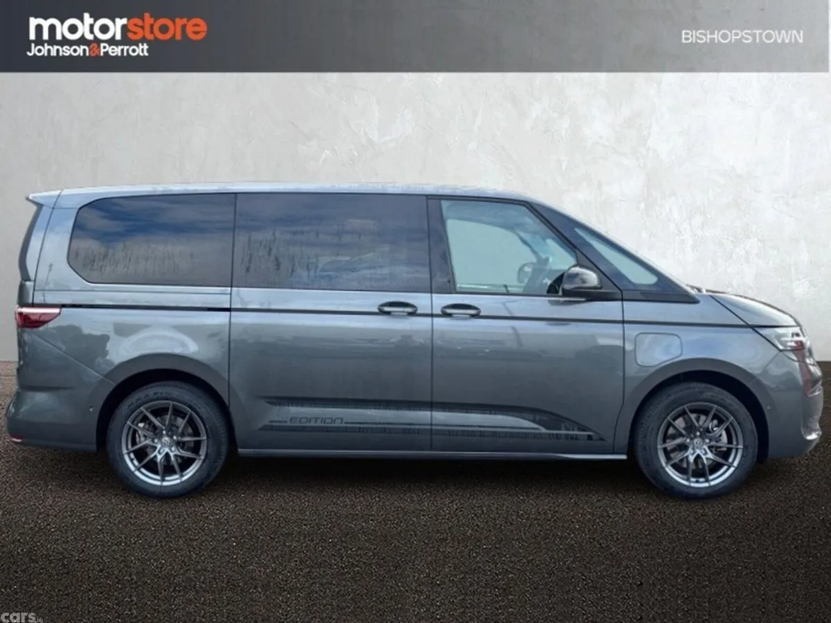 Volkswagen Multivan MPV, Petrol Plug-in Hybrid, 2025, Grey