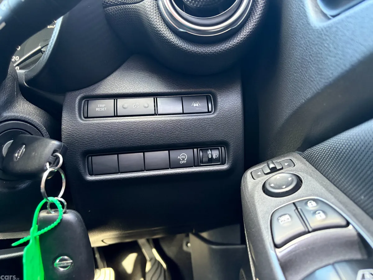Nissan Juke SUV, Petrol, 2020, White