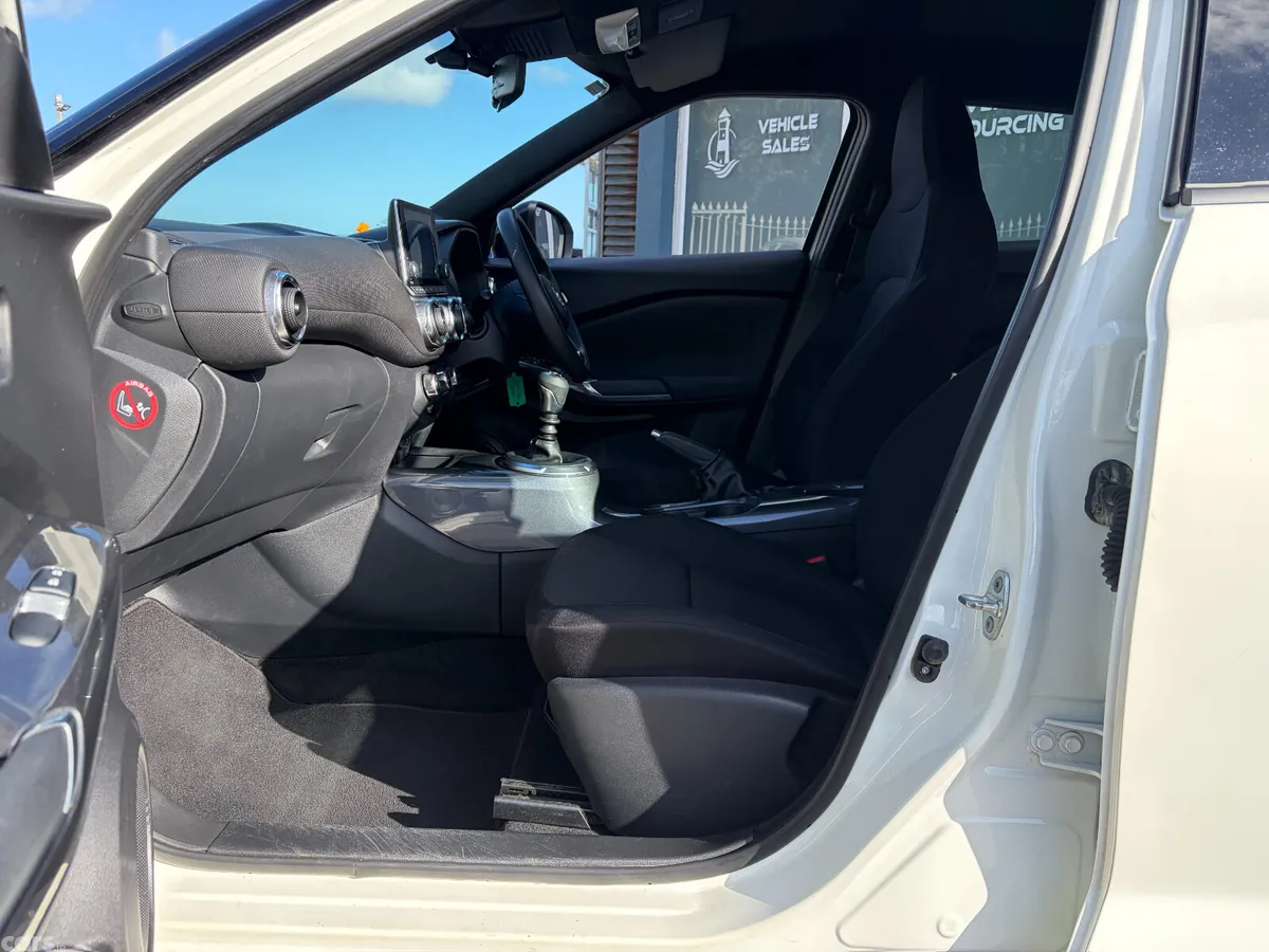 Nissan Juke SUV, Petrol, 2020, White