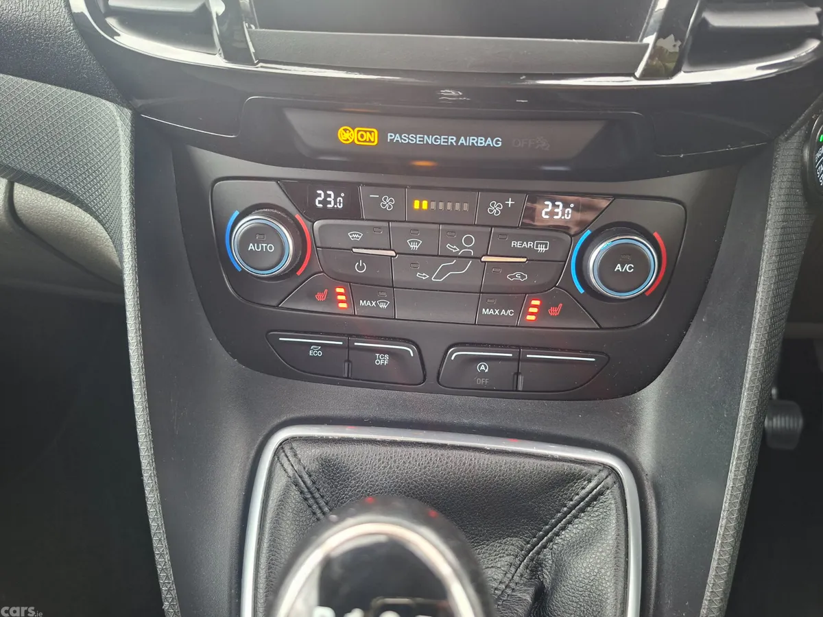 Ford Tourneo Connect MPV, Diesel, 2022, Grey