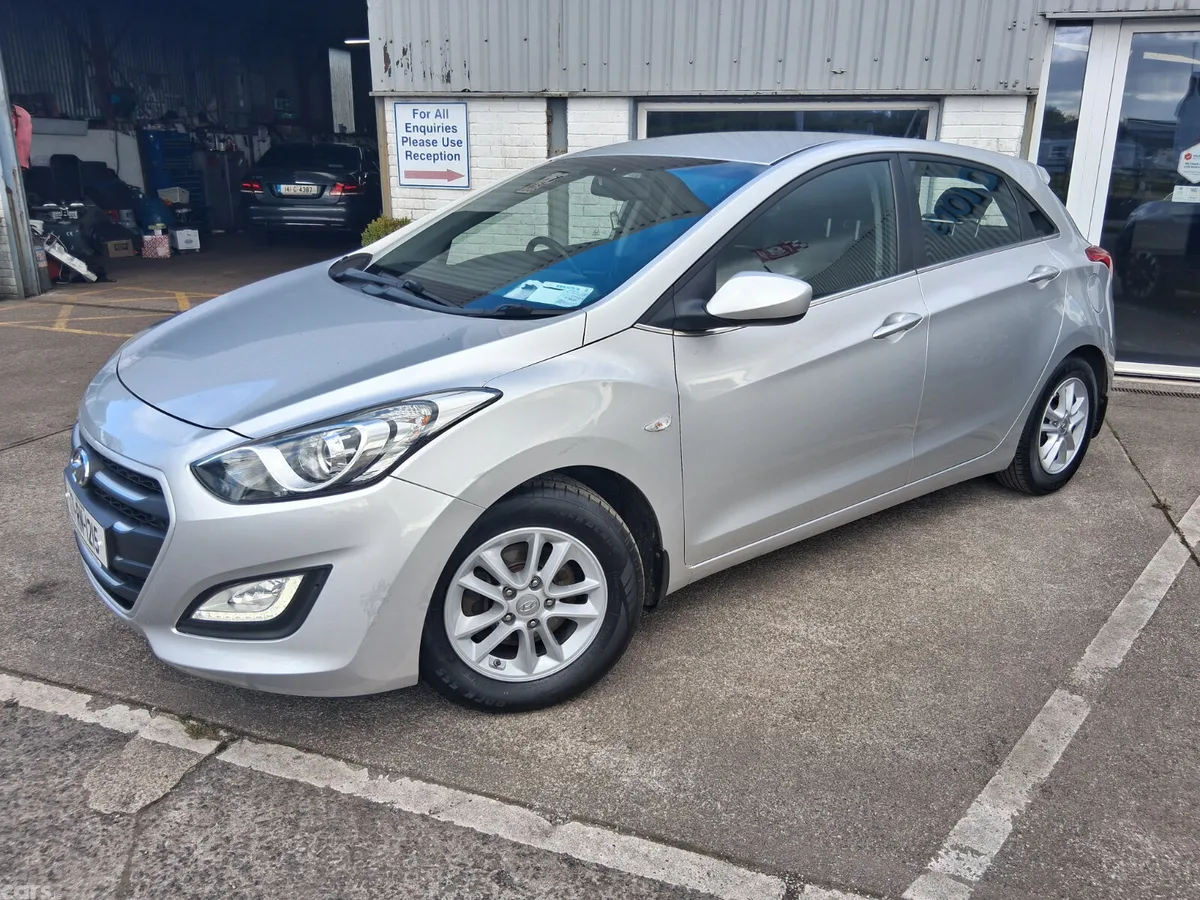 Hyundai i30 Hatchback, Diesel, 2017, Silver