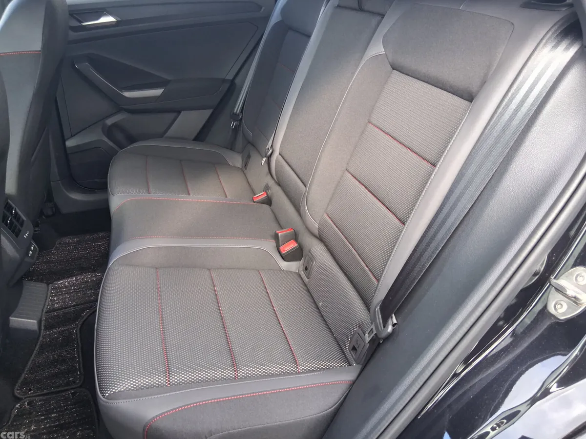 Volkswagen T-Roc SUV, Diesel, 2022, Black