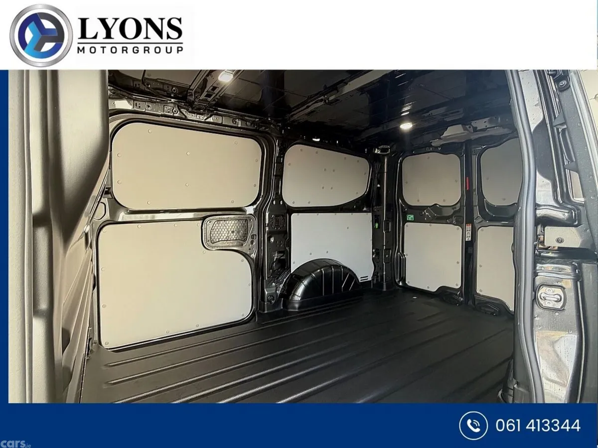Ford Tourneo Custom Estate, Diesel, 2026, Black