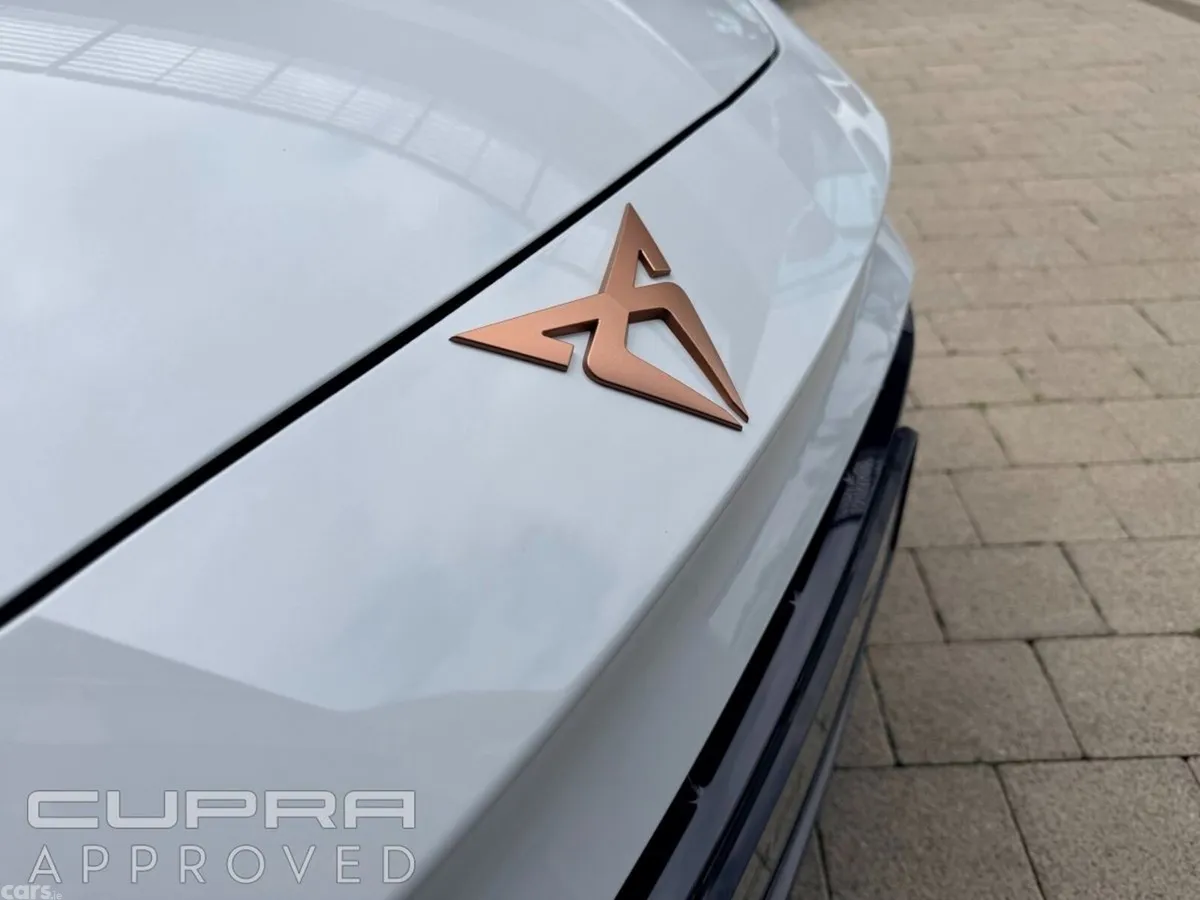 Cupra Leon Hatchback, Diesel, 2026, White