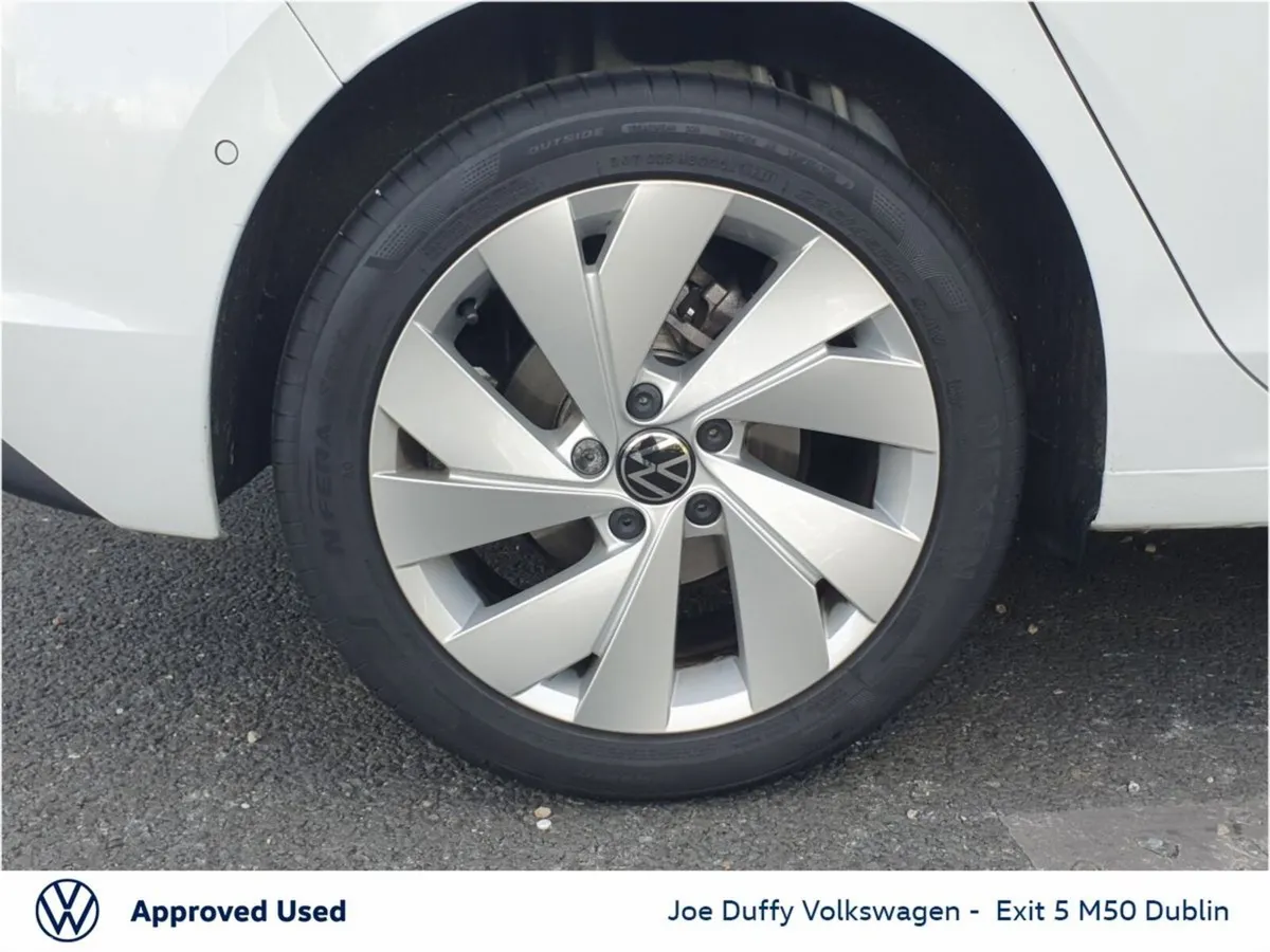 Volkswagen Golf Estate, Petrol, 2026, White