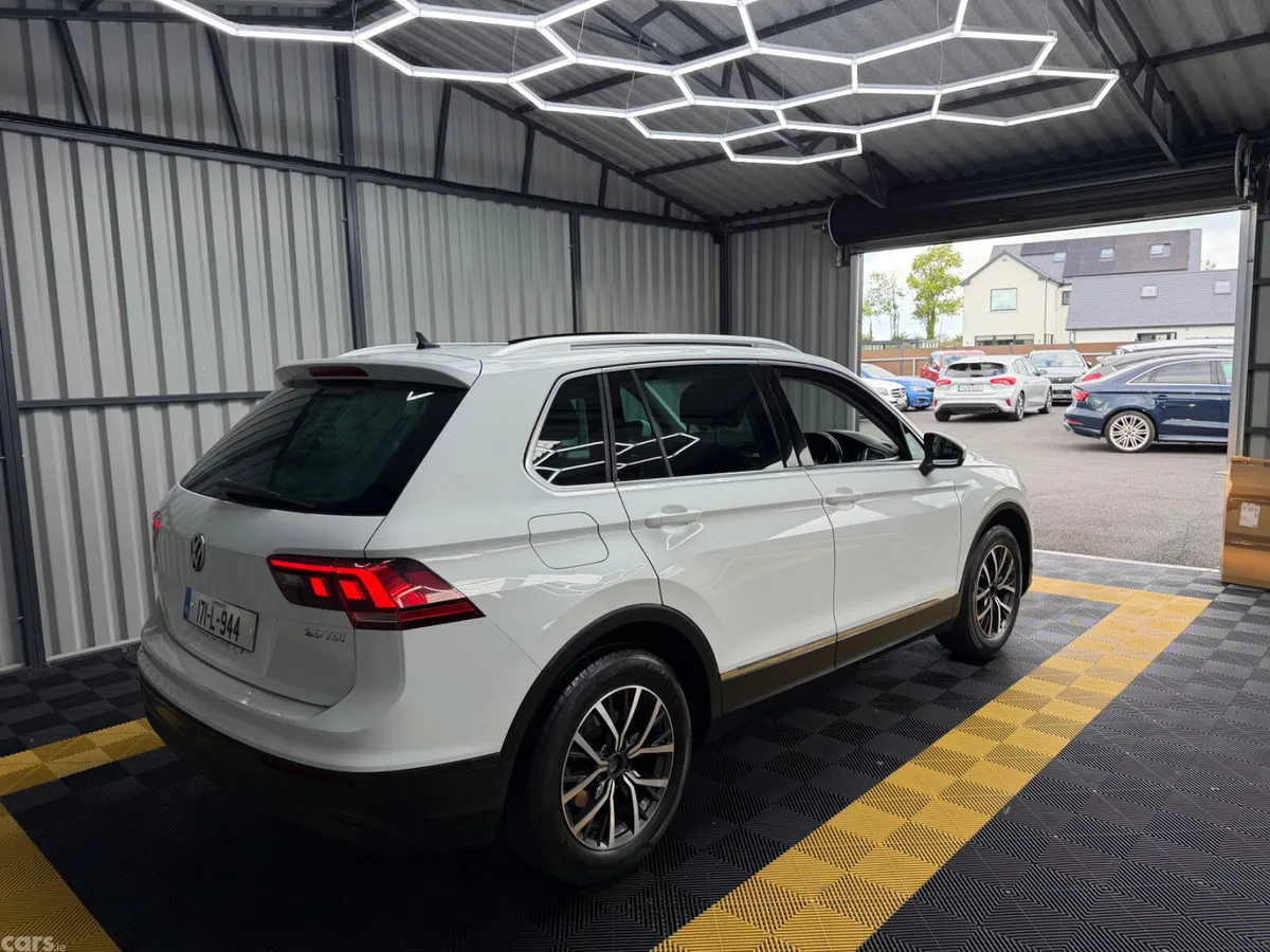 Volkswagen Tiguan SUV, Diesel, 2017, White