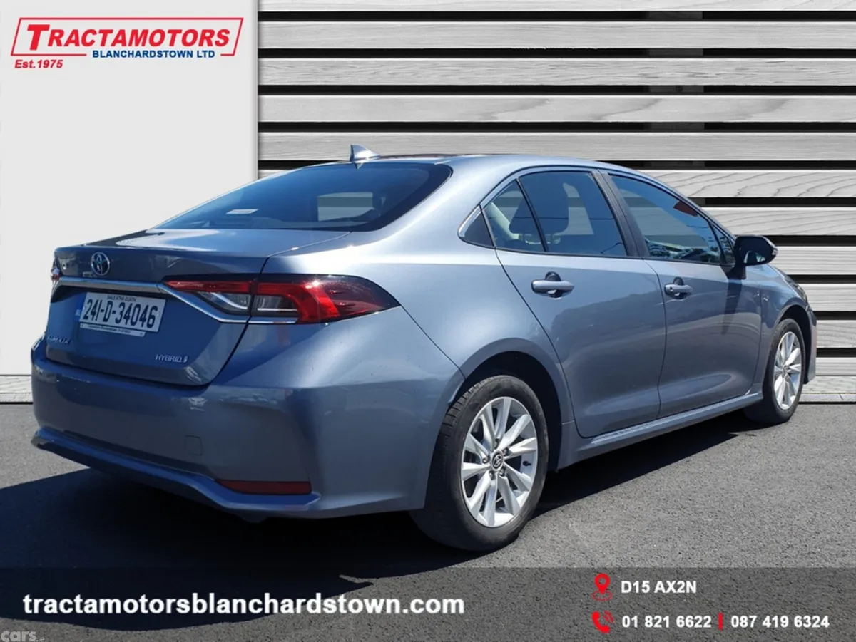 Toyota Corolla Saloon, Petrol Hybrid, 2024, Grey