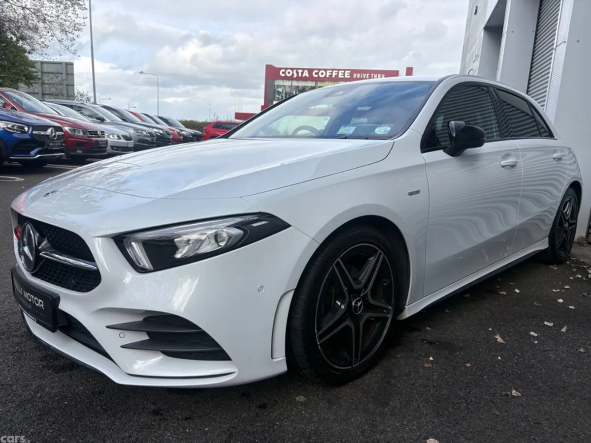 Mercedes-Benz A-Class Hatchback, Diesel, 2022, White