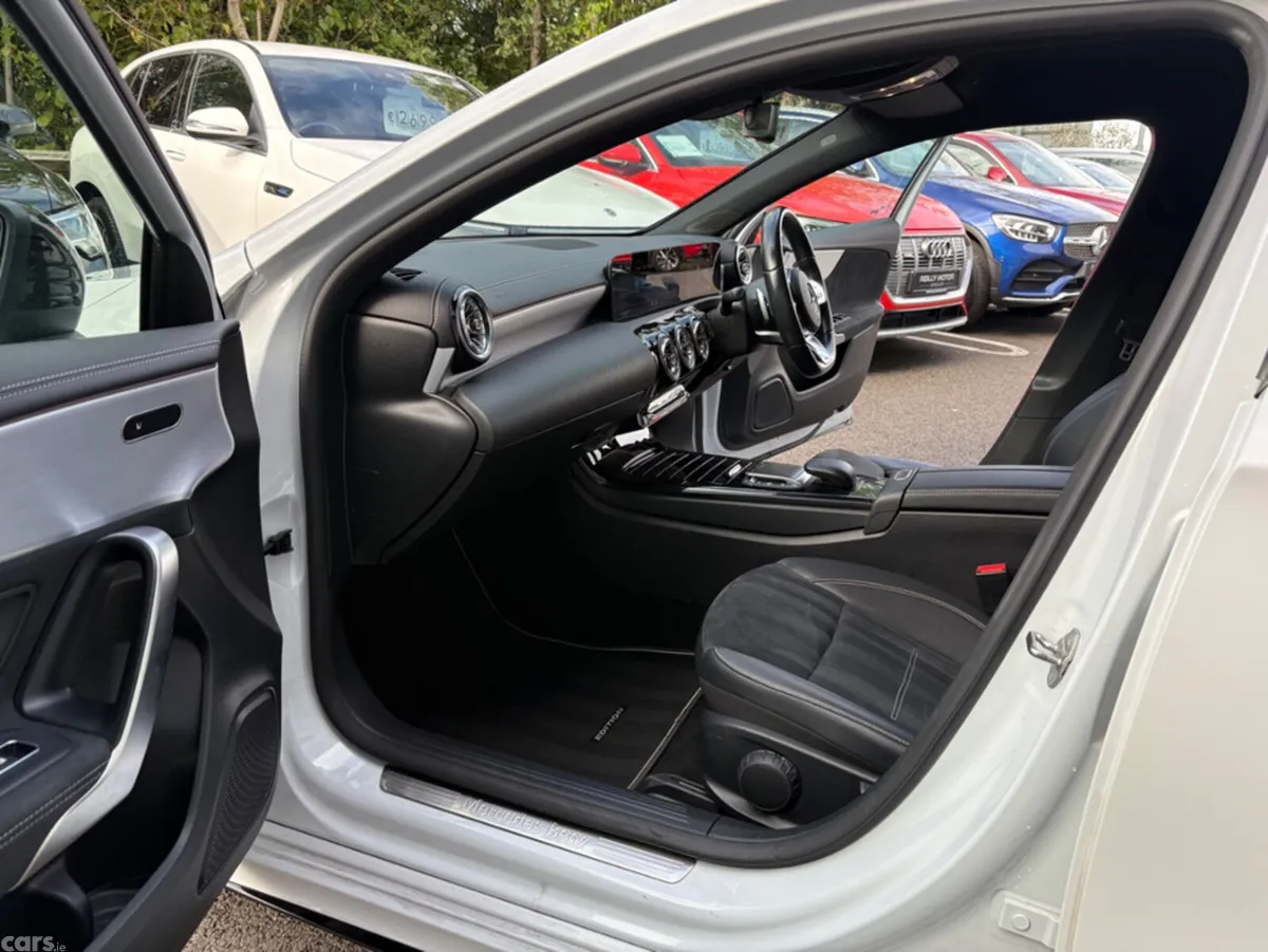 Mercedes-Benz A-Class Hatchback, Diesel, 2022, White