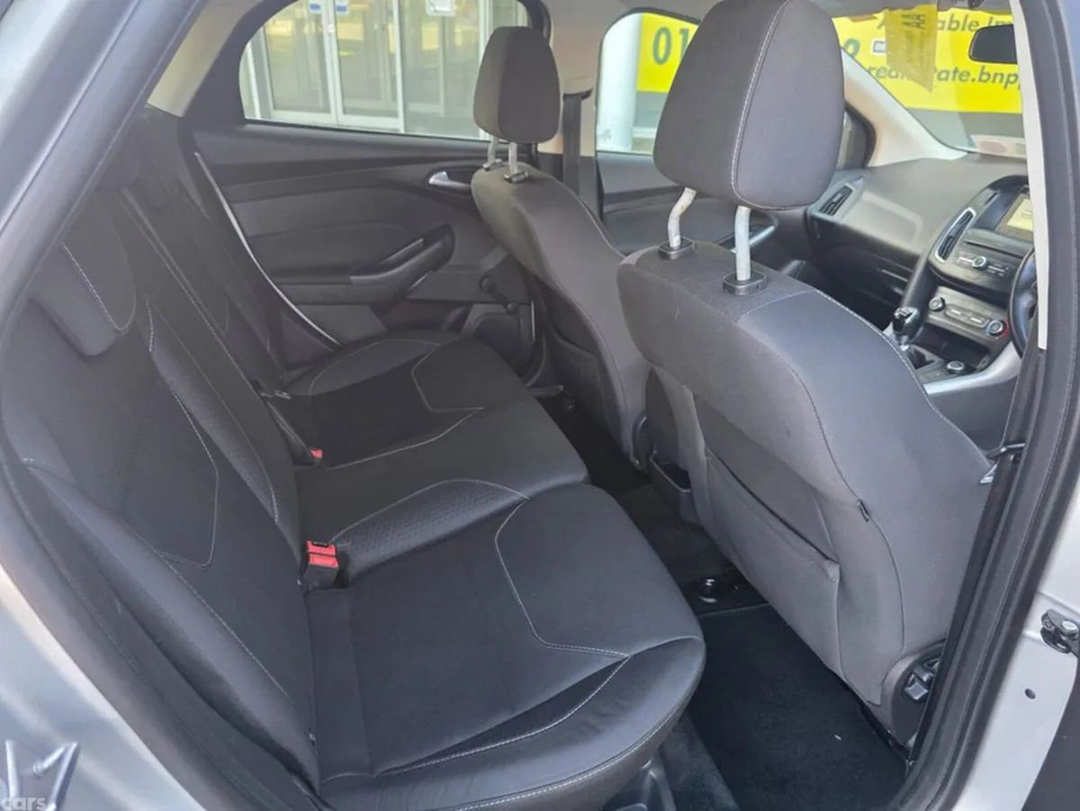 Ford Focus Hatchback, Petrol, 2018, Silver