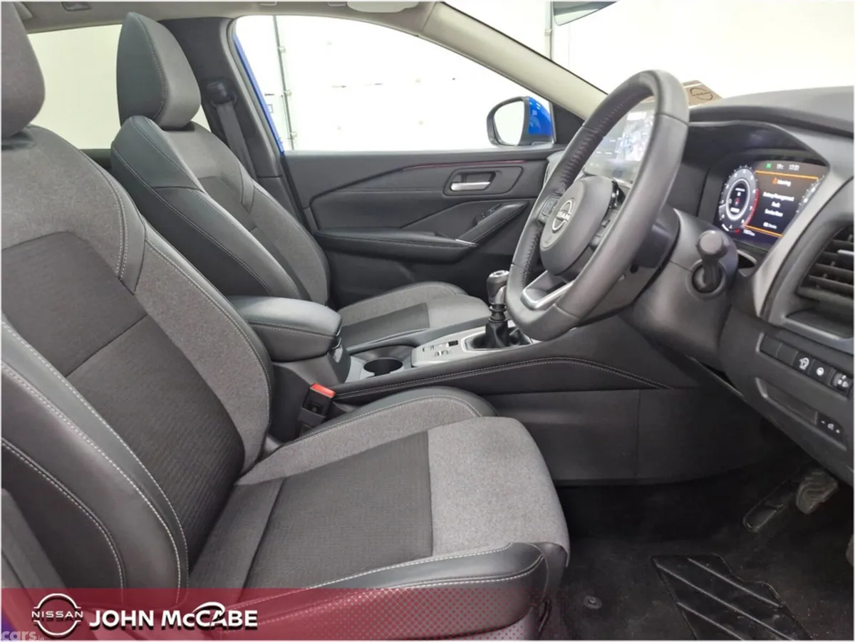 Nissan Qashqai MPV, Petrol Hybrid, 2025, Blue
