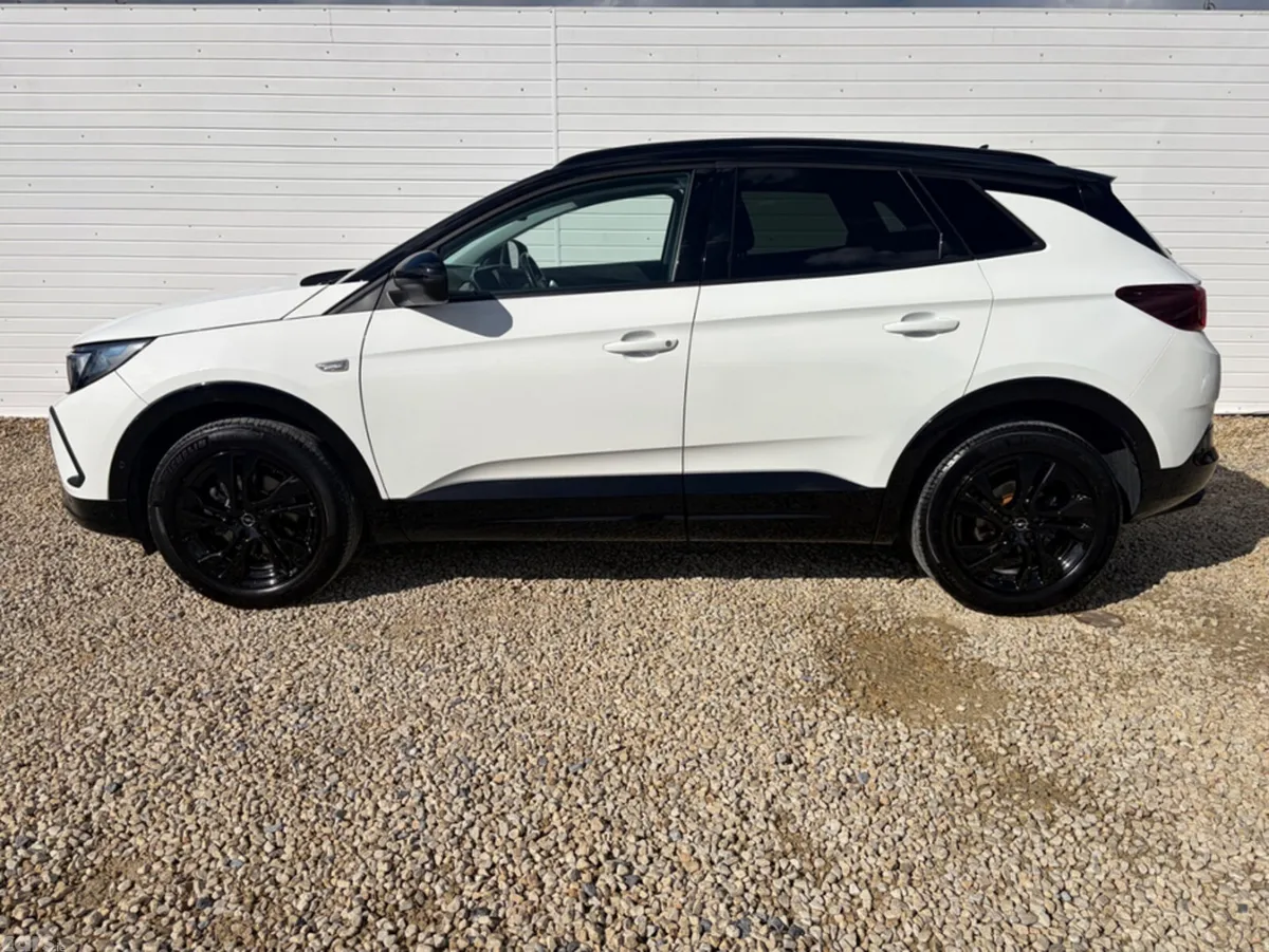 Opel Grandland MPV, Diesel, 2023, White