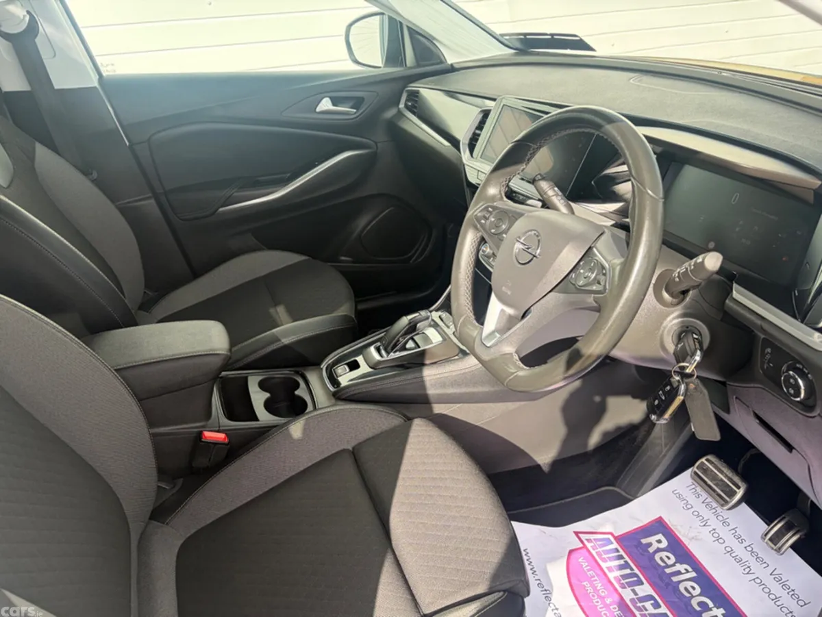 Opel Grandland MPV, Diesel, 2023, White