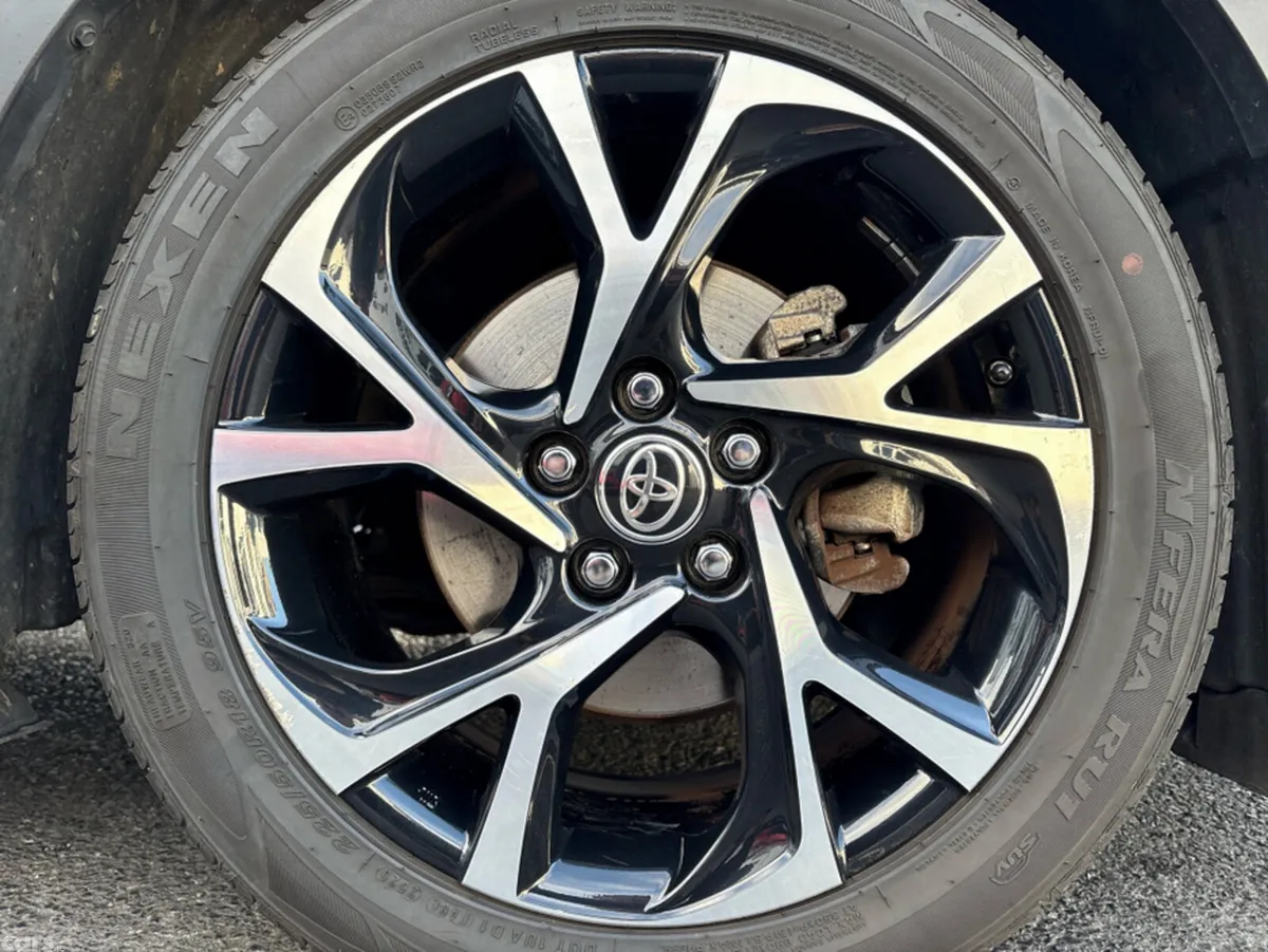Toyota C-HR Hatchback, Petrol Hybrid, 2021, Grey