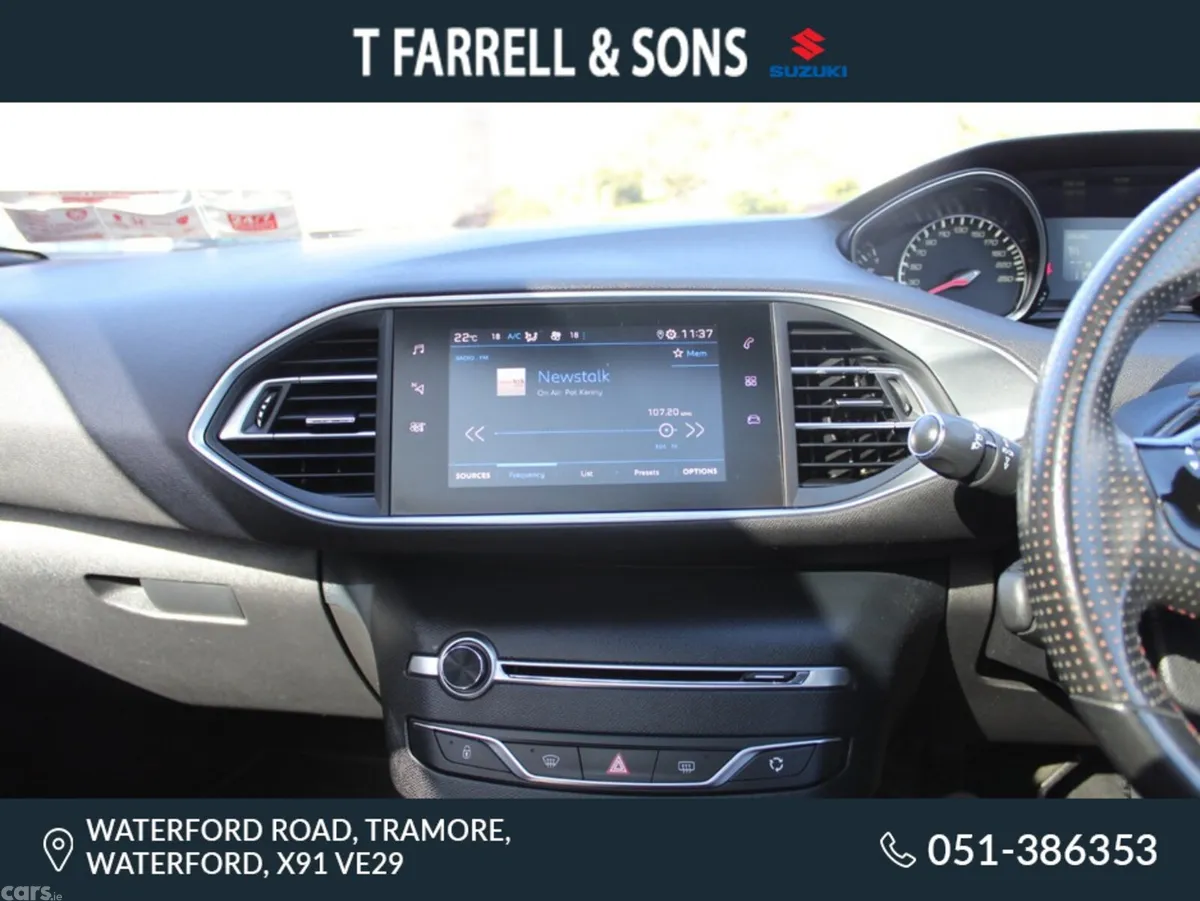 Peugeot 308 Hatchback, Diesel, 2019, Blue