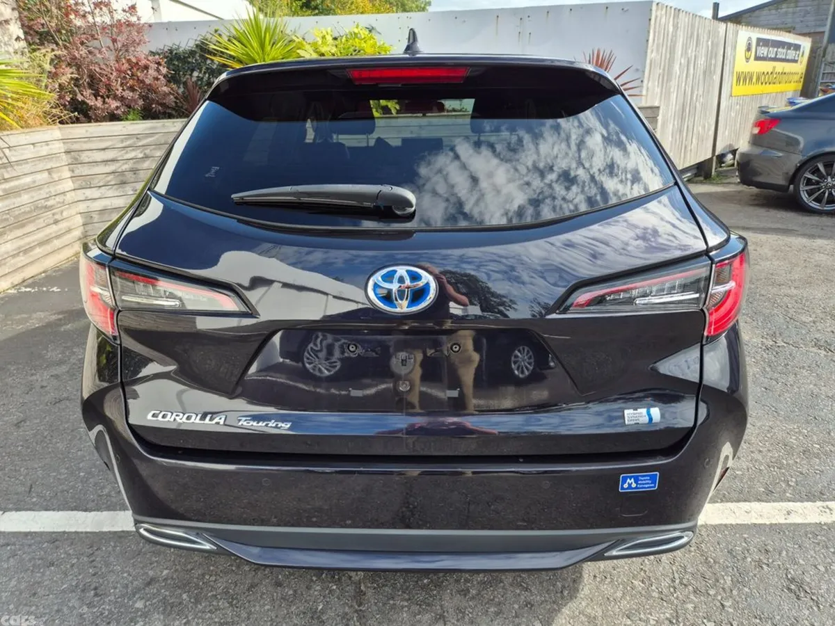 Toyota Corolla Estate, Petrol Hybrid, 2022, Black