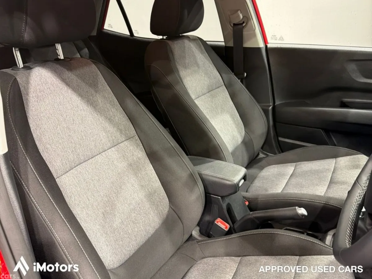 Kia Stonic SUV, Petrol Hybrid, 2026, Red