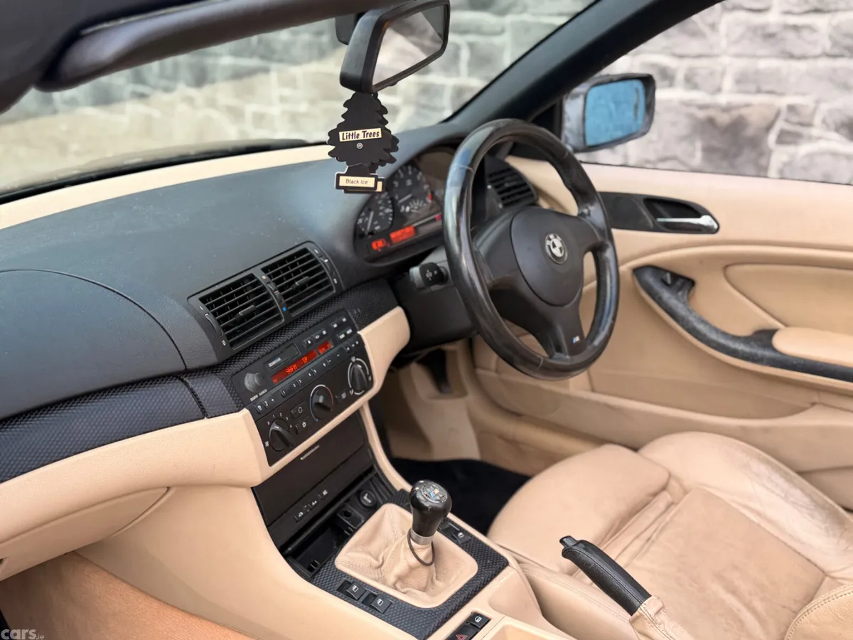 BMW 3-Series Convertible, Petrol, 2003, Green