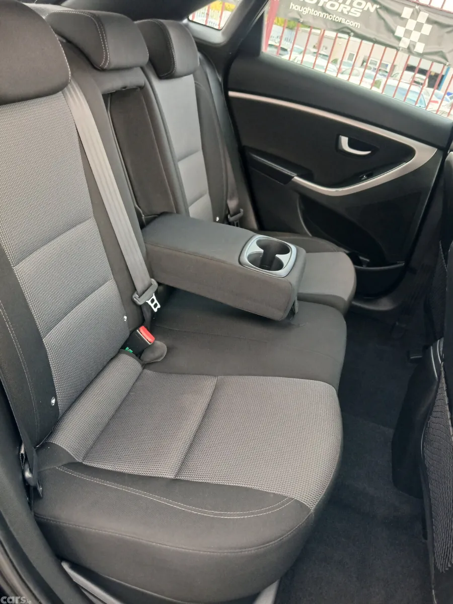 Hyundai i30 Hatchback, Diesel, 2015, Black