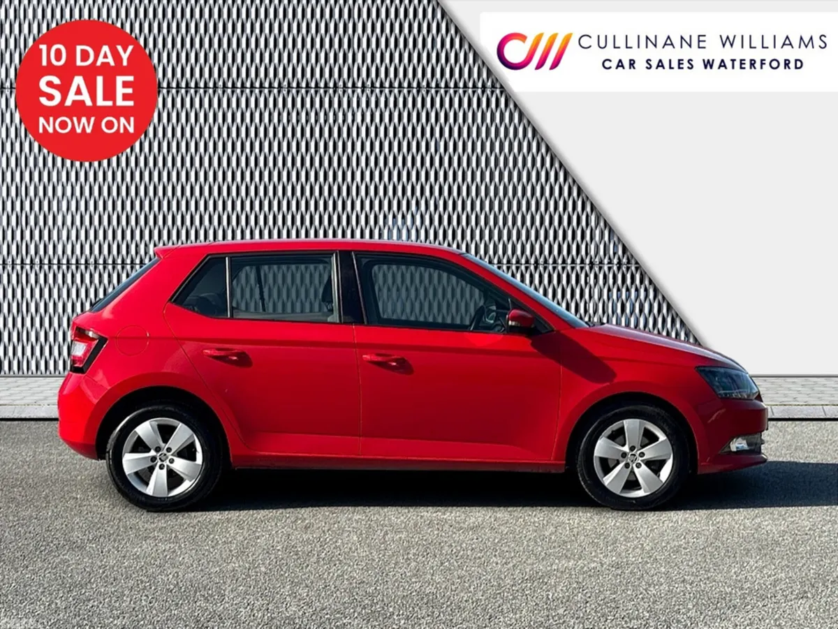 Skoda Fabia Hatchback, Diesel, 2016, Red