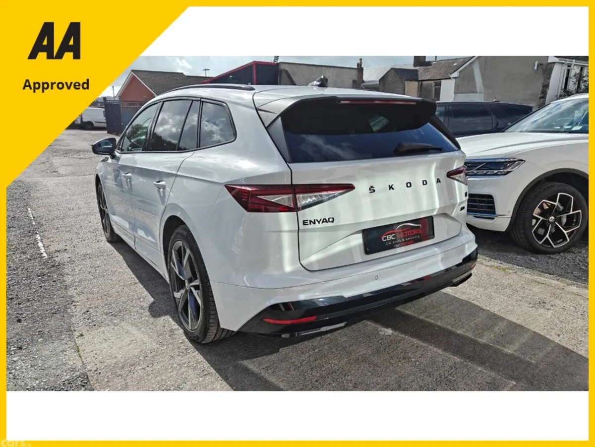 Skoda Enyaq Hatchback, Electric, 2023, White