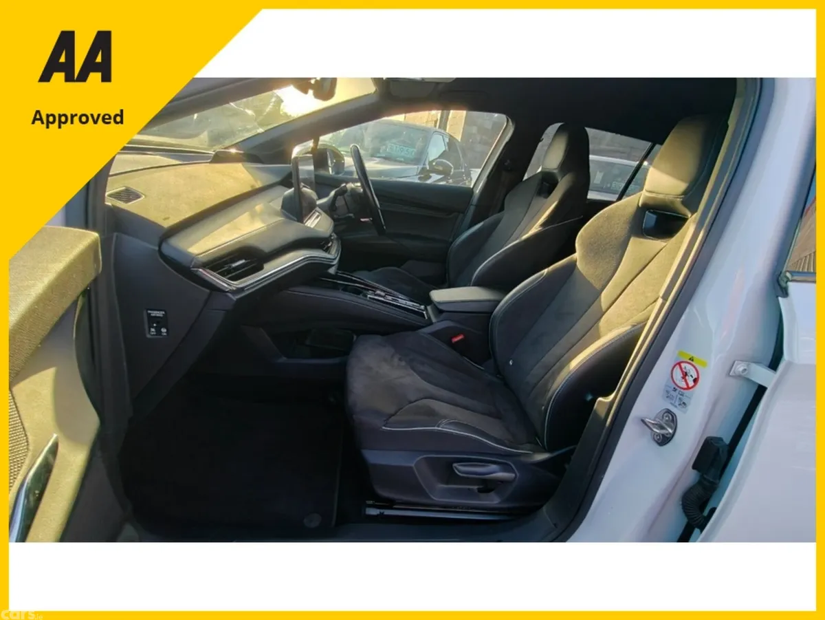Skoda Enyaq Hatchback, Electric, 2023, White