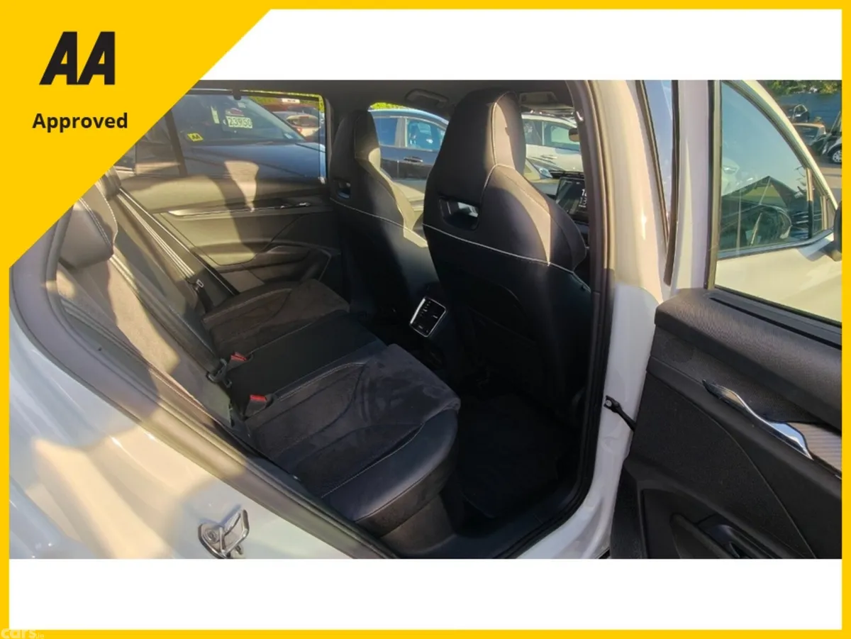 Skoda Enyaq Hatchback, Electric, 2023, White