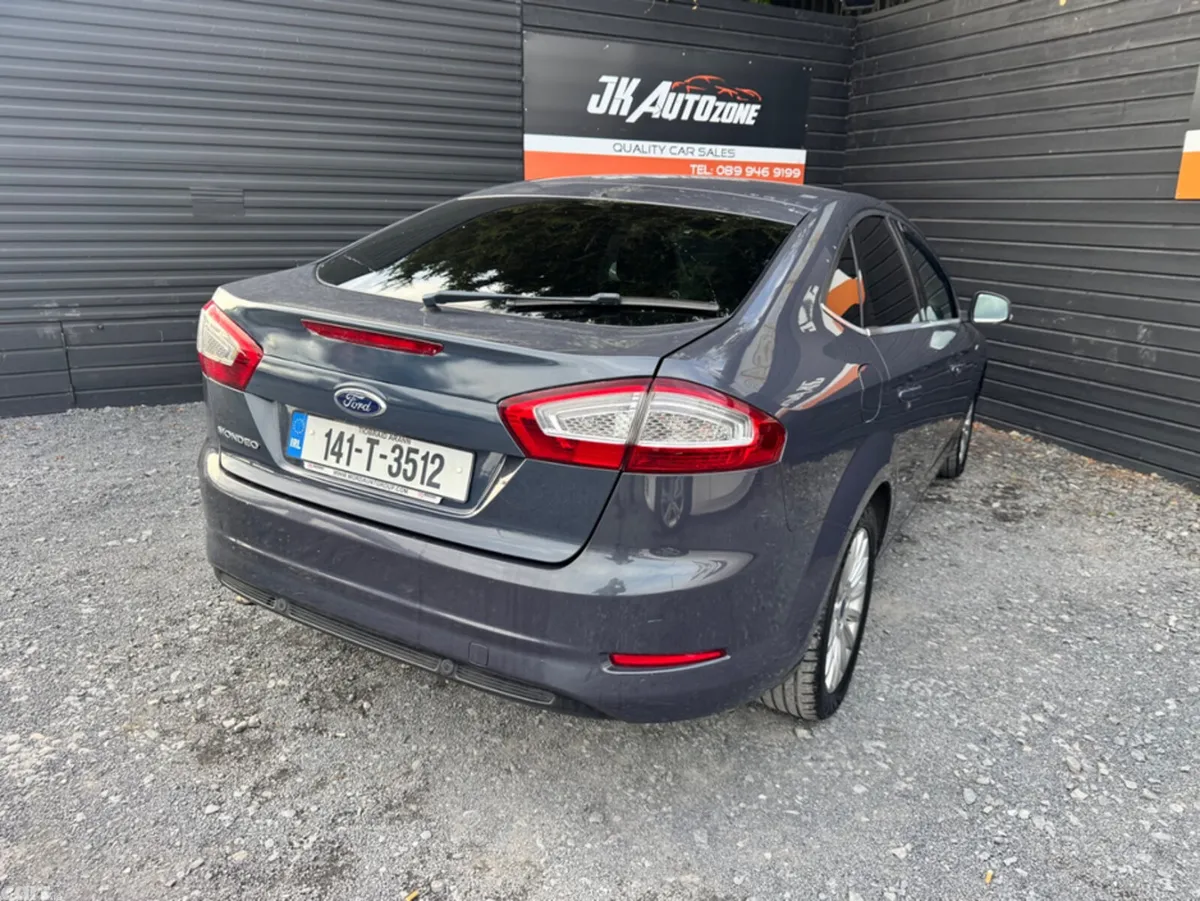 Ford Mondeo Hatchback, Diesel, 2014, Grey