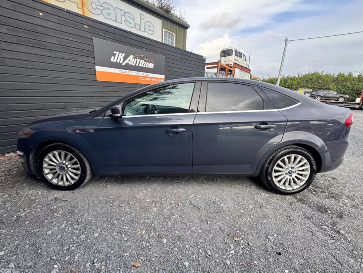 Ford Mondeo Hatchback, Diesel, 2014, Grey