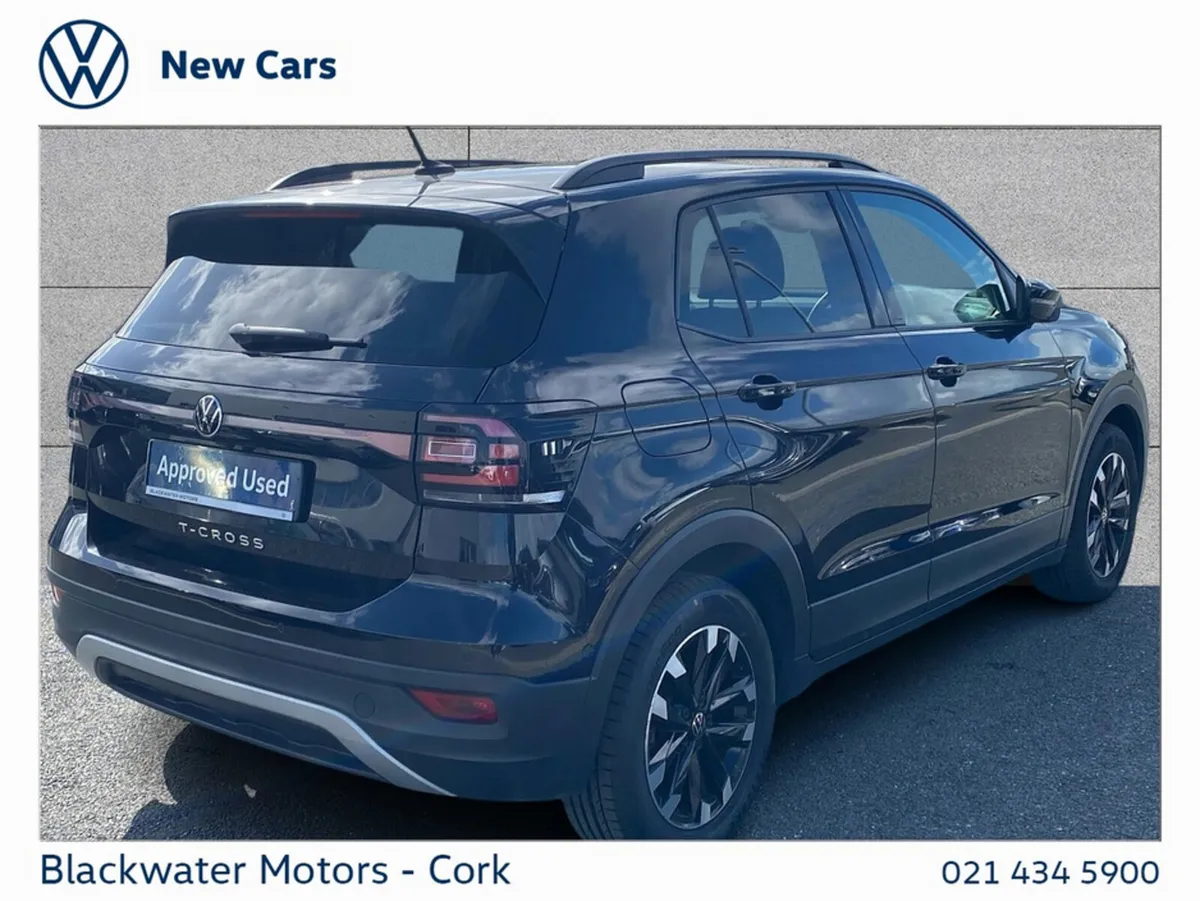 Volkswagen T-Cross Hatchback, Petrol, 2021, 