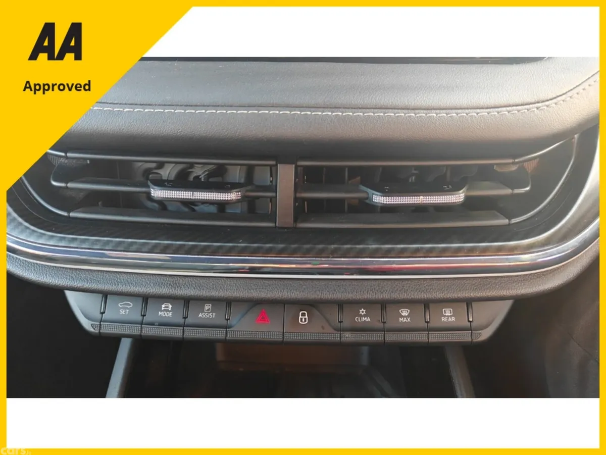 Skoda Enyaq Hatchback, Electric, 2023, White