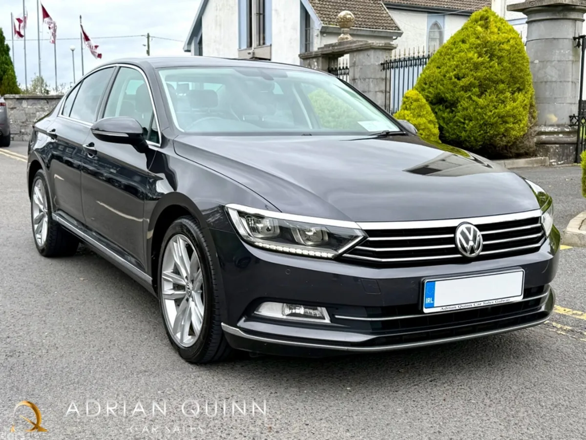 Volkswagen Passat Saloon, Diesel, 2019, Grey
