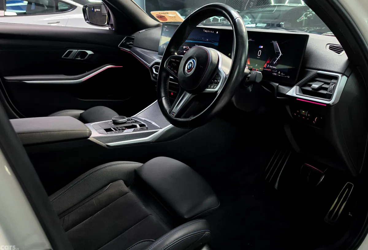 BMW 3-Series Saloon, Petrol Plug-in Hybrid, 2024, White