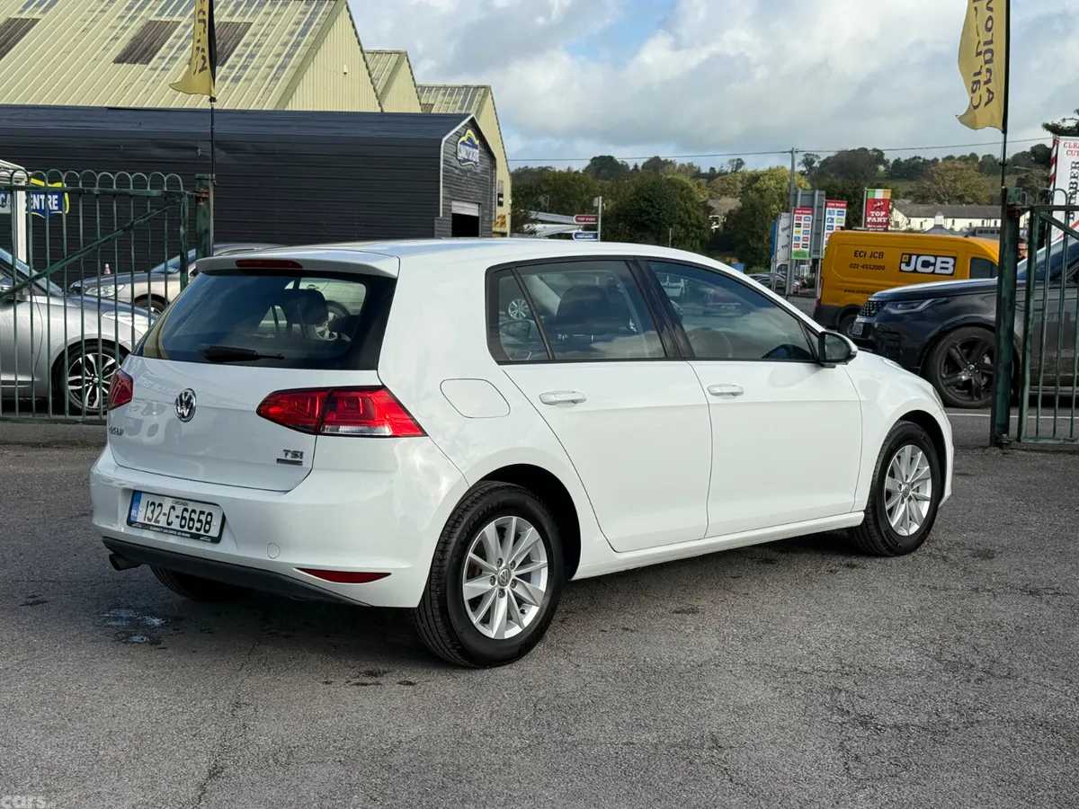 Volkswagen Golf Hatchback, Petrol, 2013, White