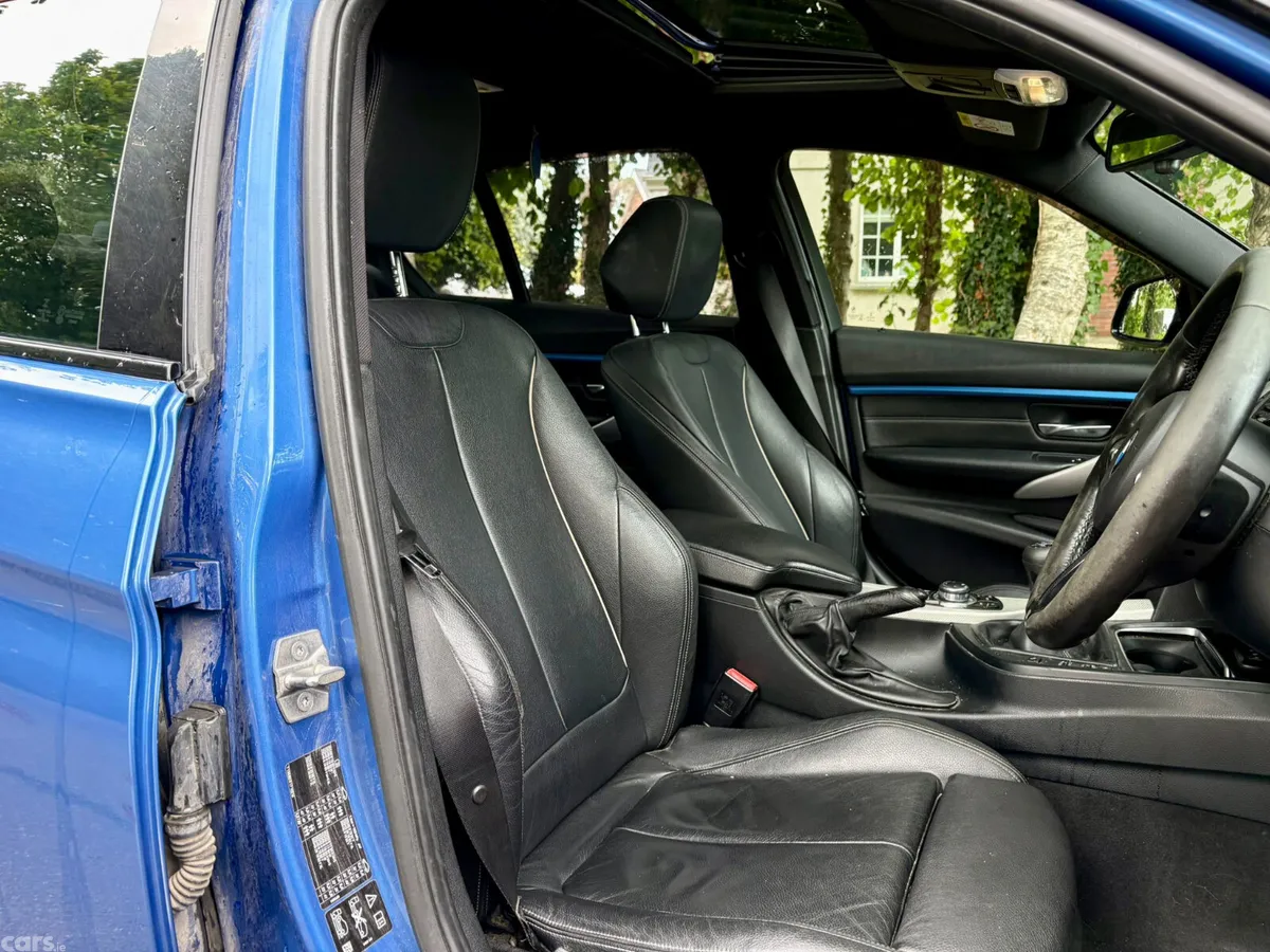 BMW 3-Series Saloon, Diesel, 2015, Blue