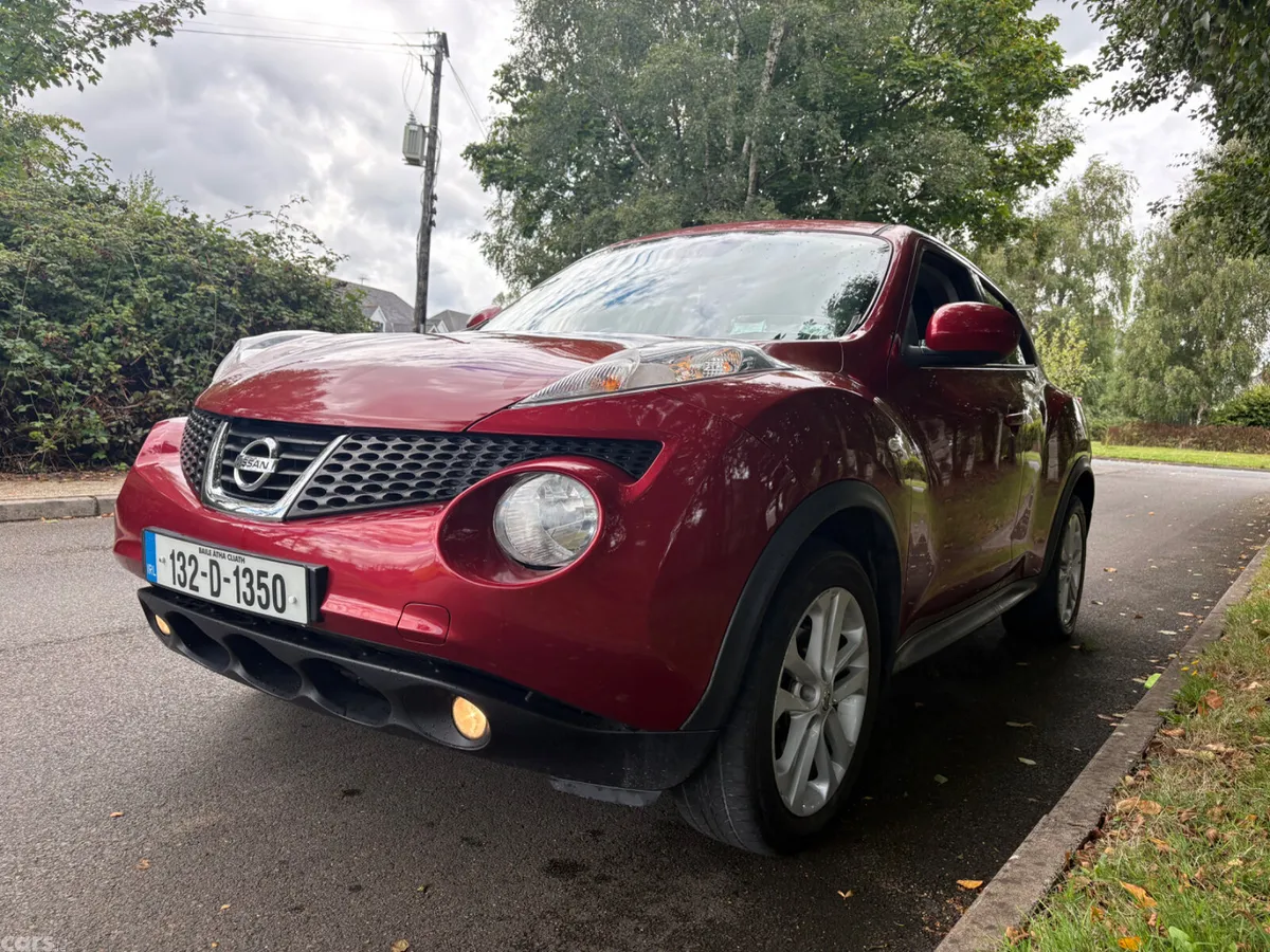 Nissan Juke SUV, Petrol, 2013, Red