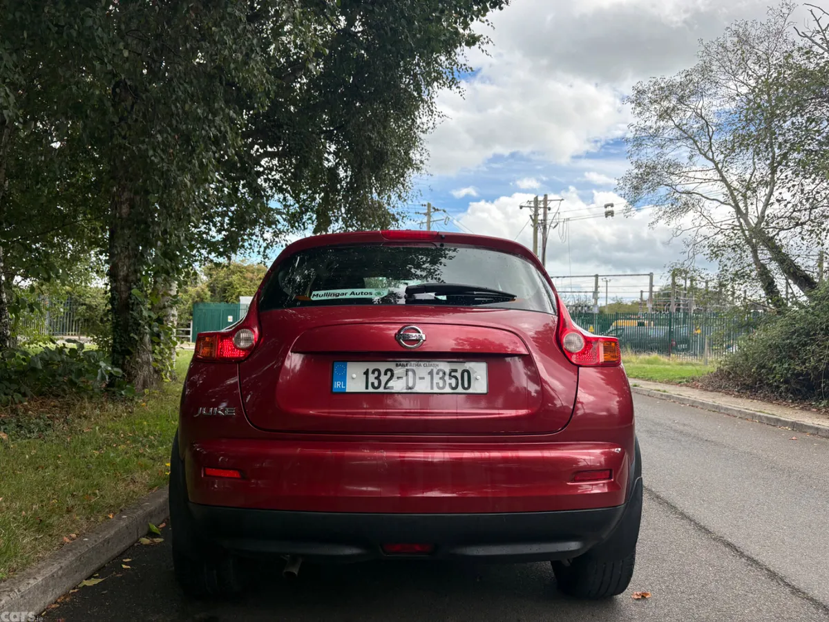 Nissan Juke SUV, Petrol, 2013, Red