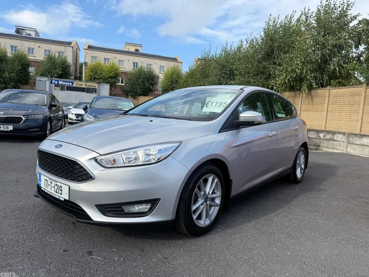 Ford Focus Hatchback, Diesel, 2017, Grey
