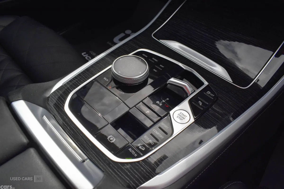 BMW X5 SUV, Diesel Hybrid, 2023, Grey