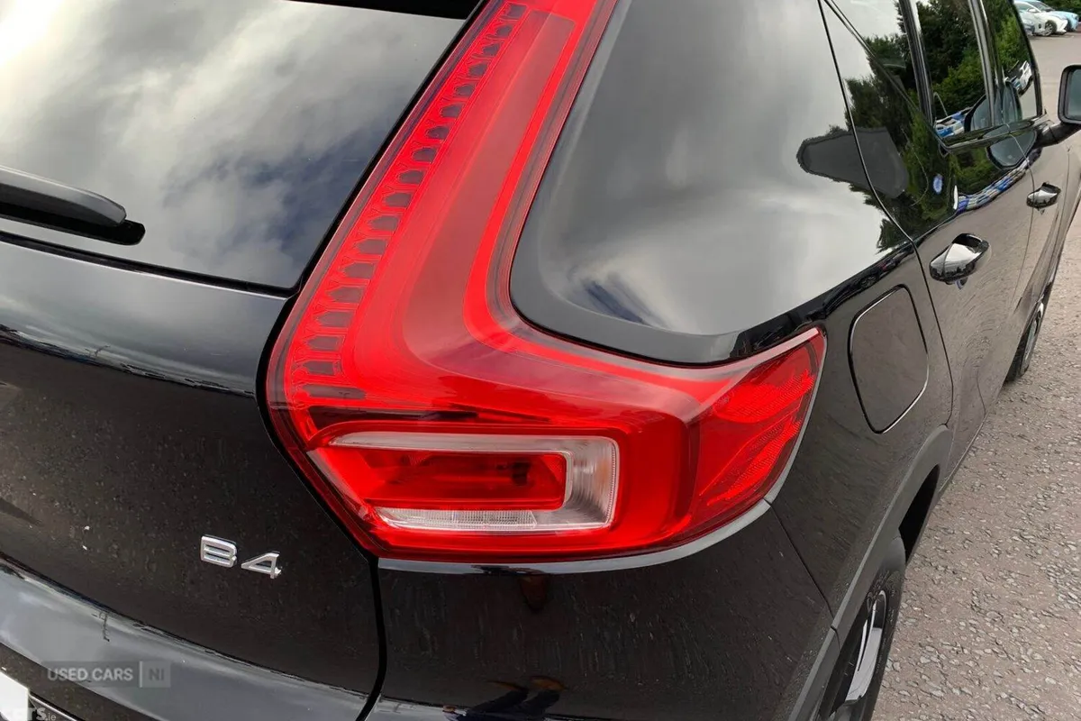 Volvo XC40 SUV, Petrol Hybrid, 2020, Black