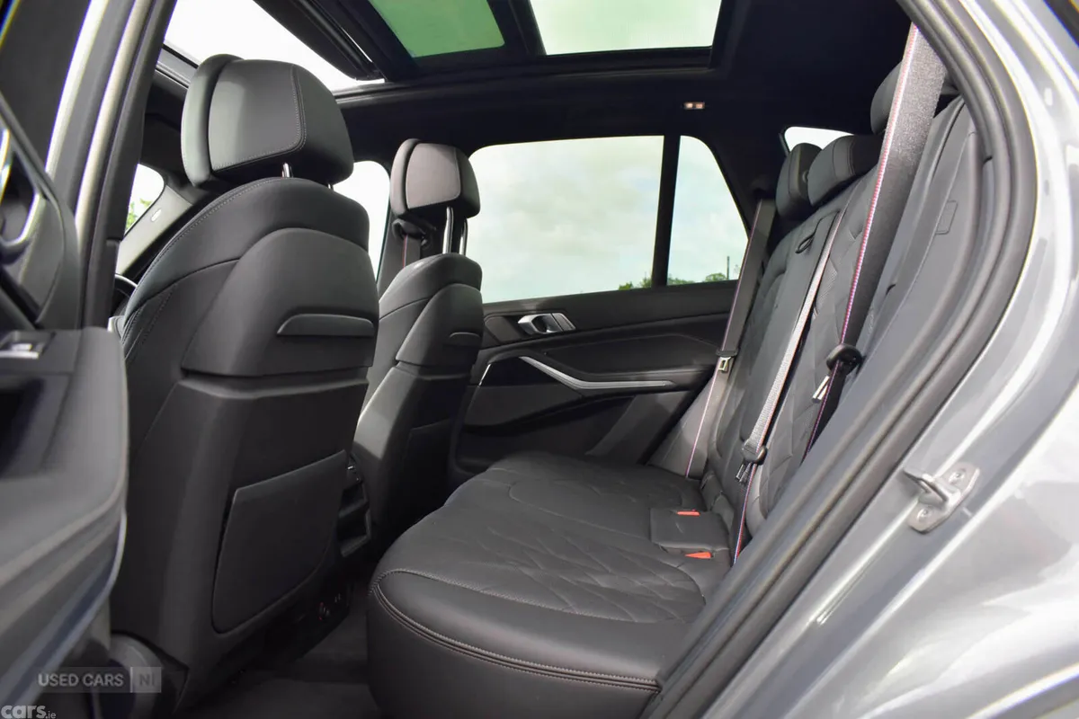BMW X5 SUV, Diesel Hybrid, 2023, Grey