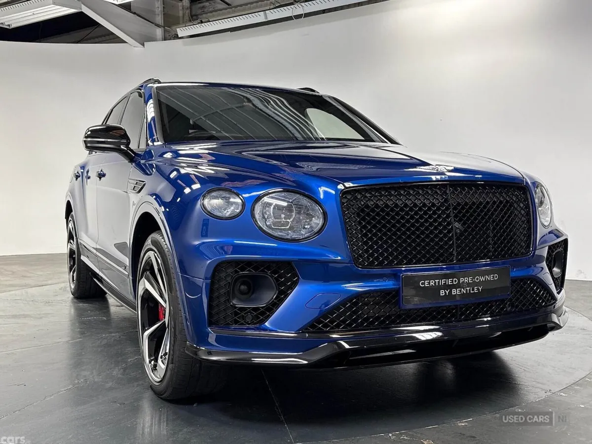 Bentley Bentayga SUV, Petrol, 2023, Blue